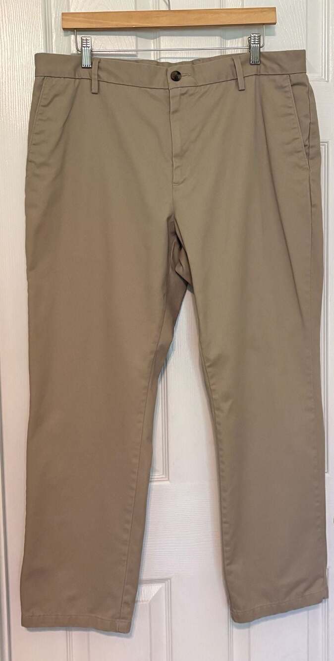 EUC Amazon Essentials Men's Slim Fit Chino Khaki Trousers, 36W x 29L
